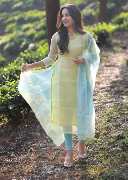 Featherlight Charm Top & Dupatta Set