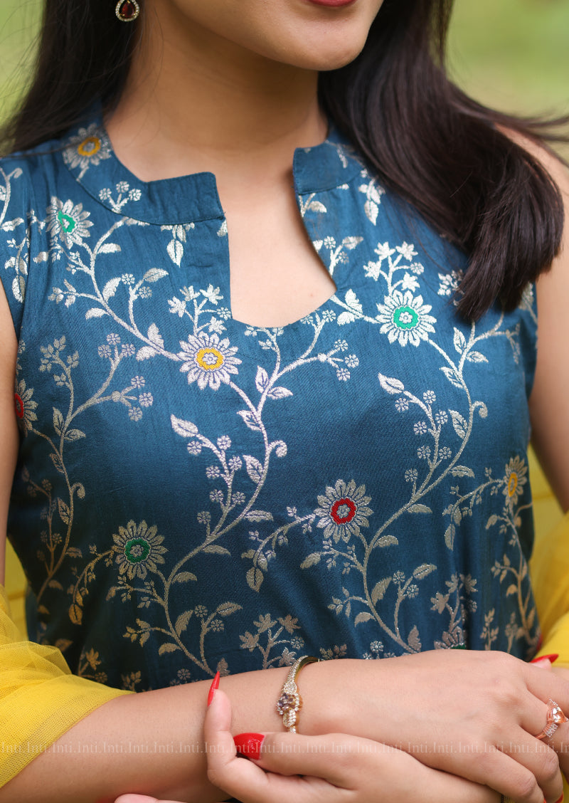 Flora Muse Top & Dupatta