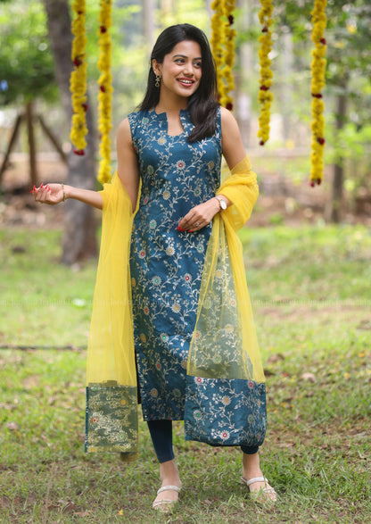 Flora Muse Top & Dupatta