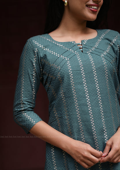 Frost Glow Haze Kurti