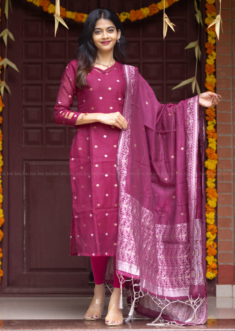 Fuchsia Thread Top & Dupatta Set