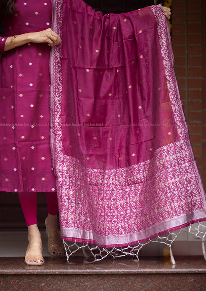Fuchsia Thread Top & Dupatta Set
