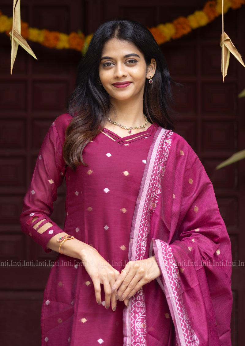 Fuchsia Thread Top & Dupatta Set
