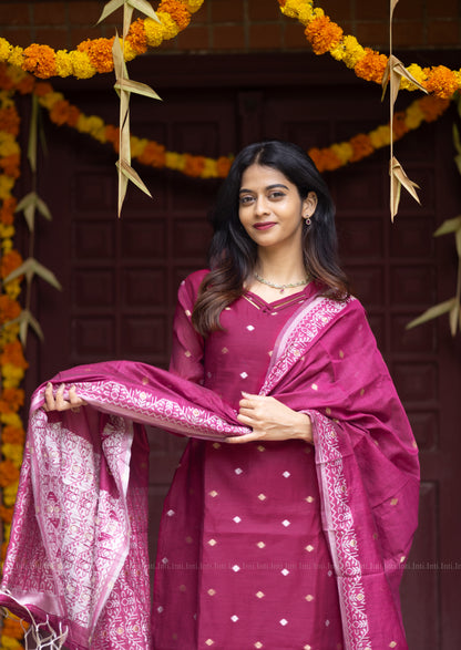 Fuchsia Thread Top & Dupatta Set