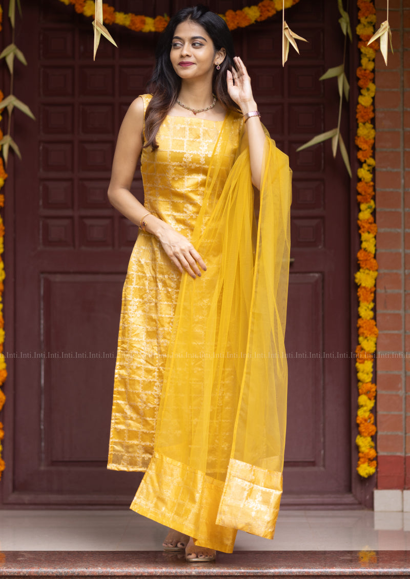 Glowline Vouge Salwar Suit