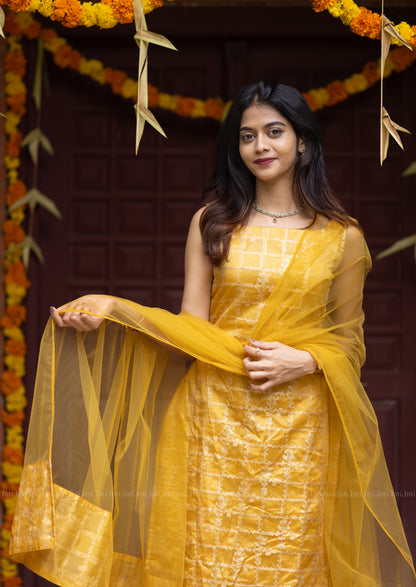 Glowline Vouge Salwar Suit