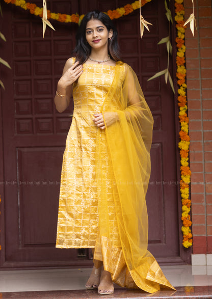 Glowline Vouge Salwar Suit