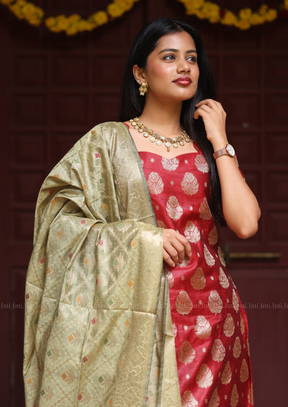 Goldlit Shine Salwar Suit