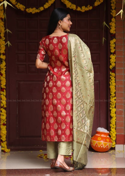 Goldlit Shine Salwar Suit