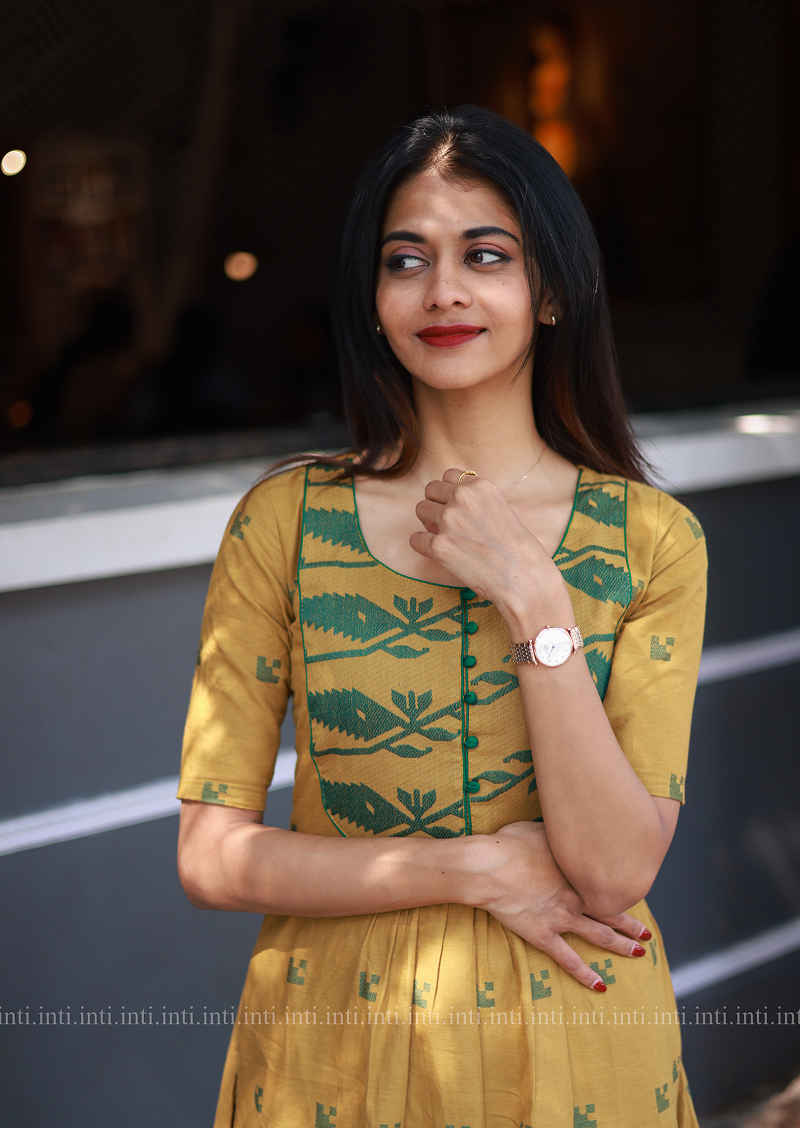 Neem Gold Aline Top & Pant Set