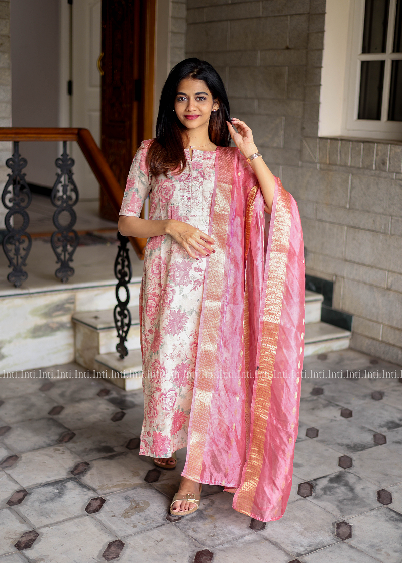 Soft Rosette Top and Dupatta Set