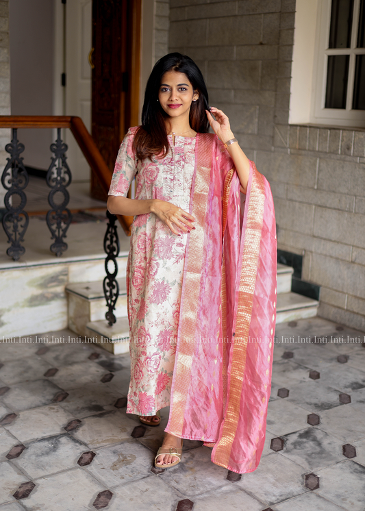 Soft Rosette Top and Dupatta Set