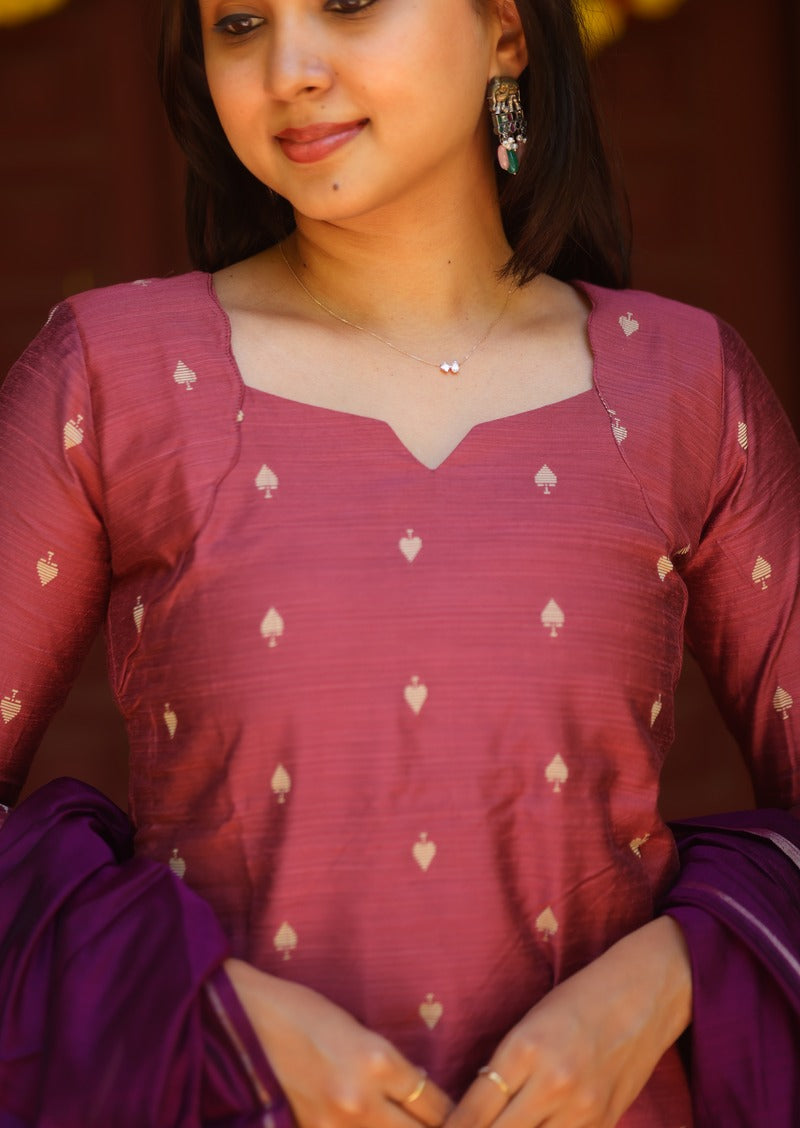 Avelis Orlena Top & Dupatta Set