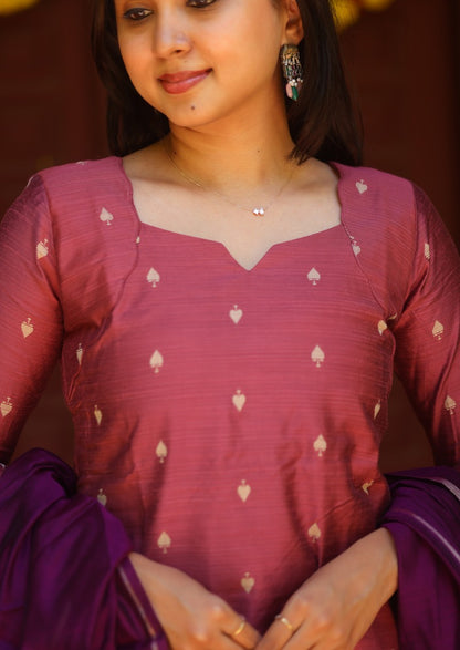 Avelis Orlena Top & Dupatta Set