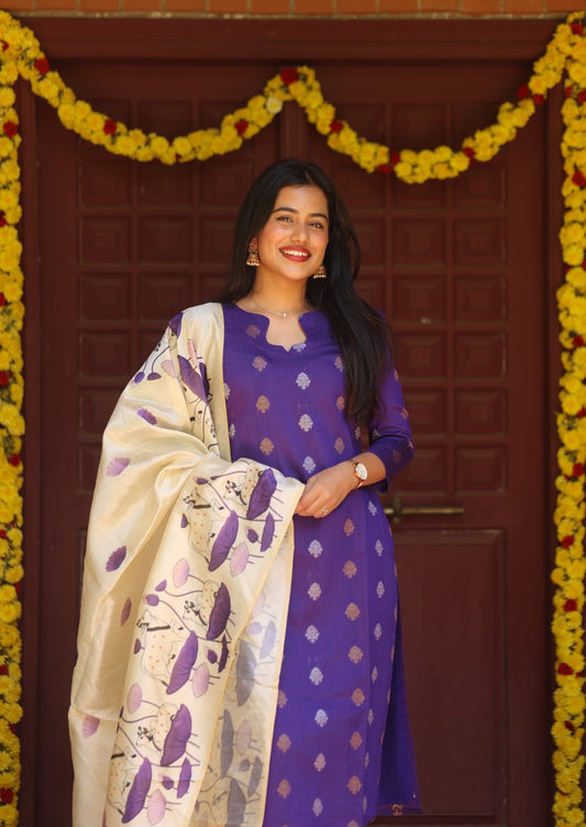 Viresta Opulence Top & Dupatta Set