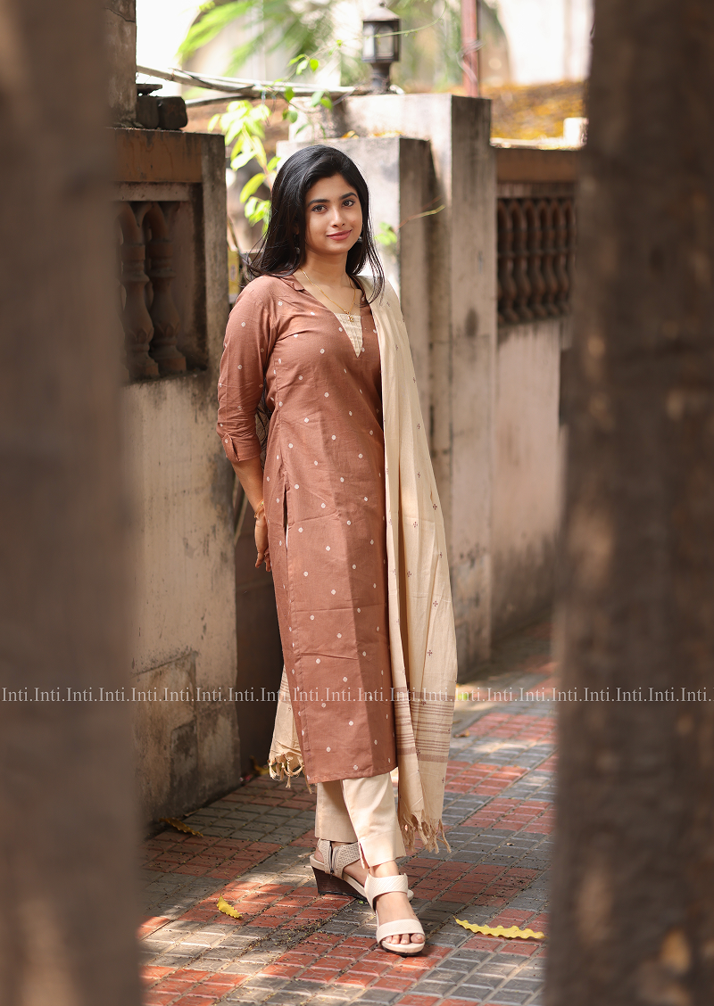 Chickoo Muse Salwar Suit
