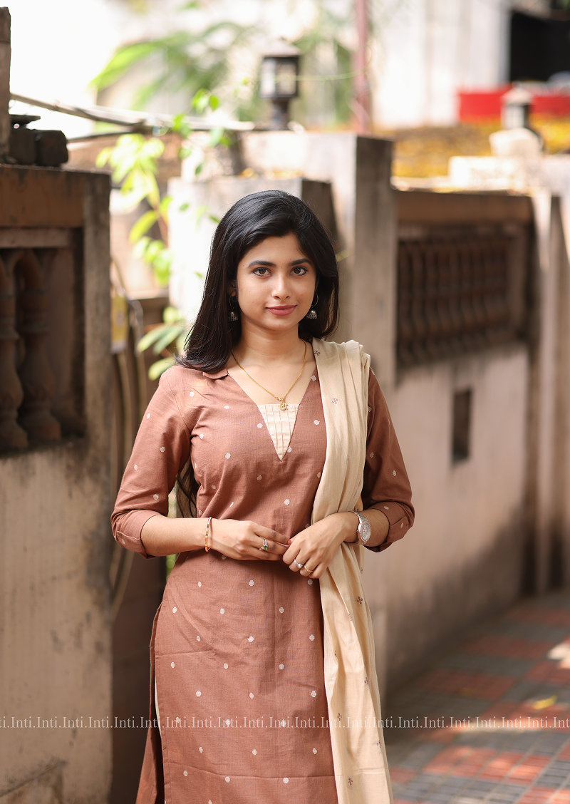 Chickoo Muse Salwar Suit