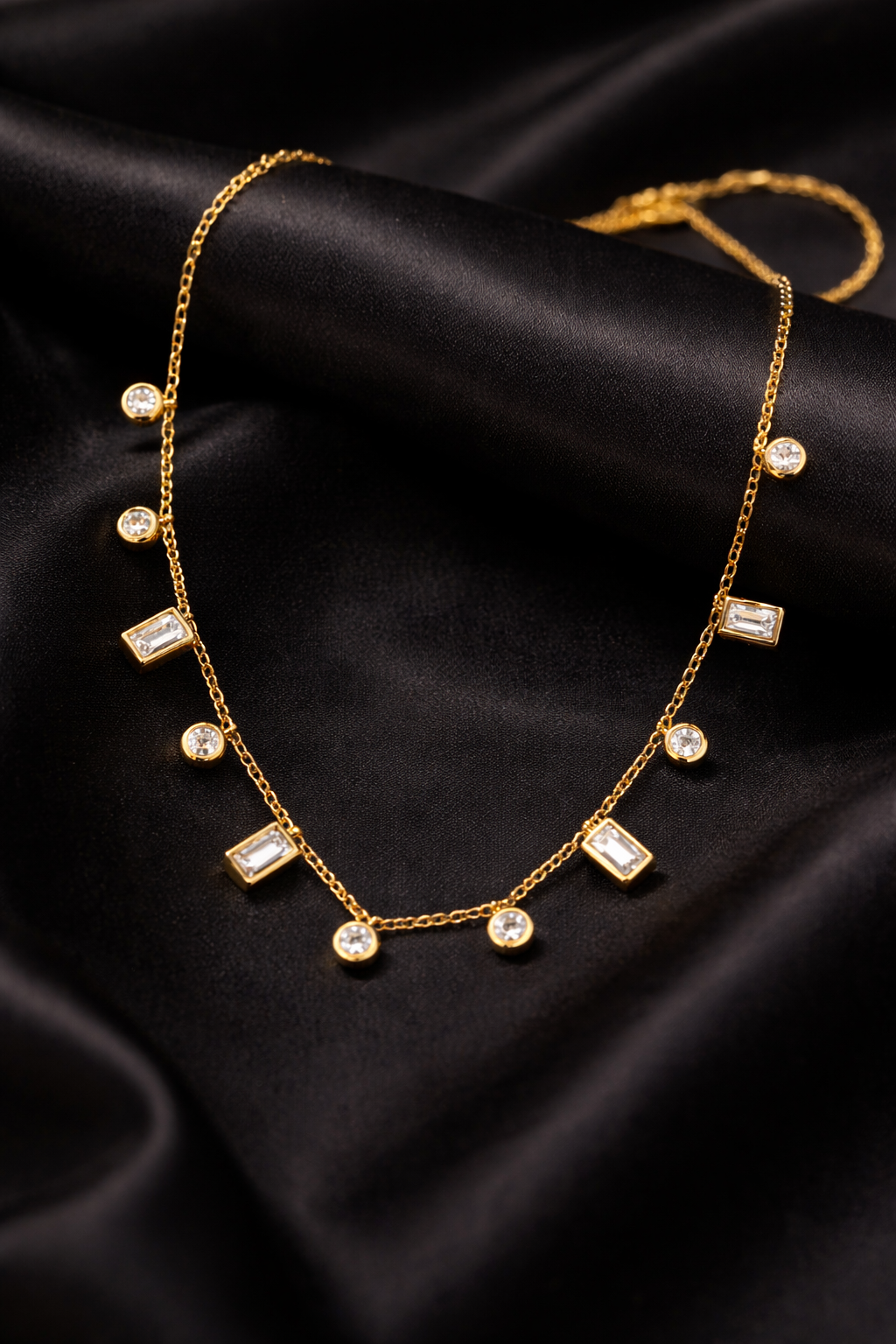 Geometric Drop Station Necklace