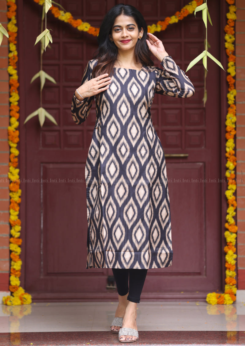 Ikat Noir Kurti