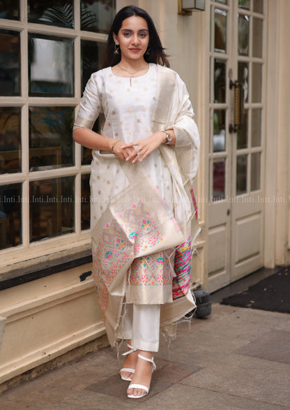 Ivory Aura Salwar Suit