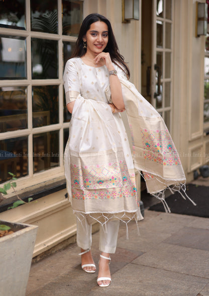 Ivory Aura Salwar Suit