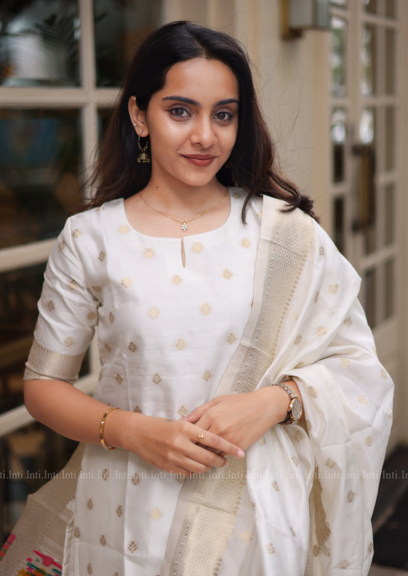 Ivory Aura Salwar Suit