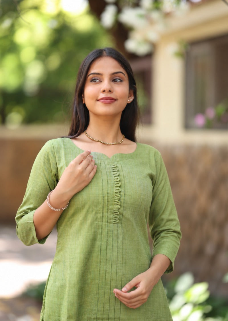 Kiwi Quest Kurti
