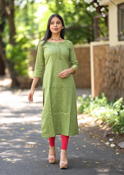 Kiwi Quest Kurti