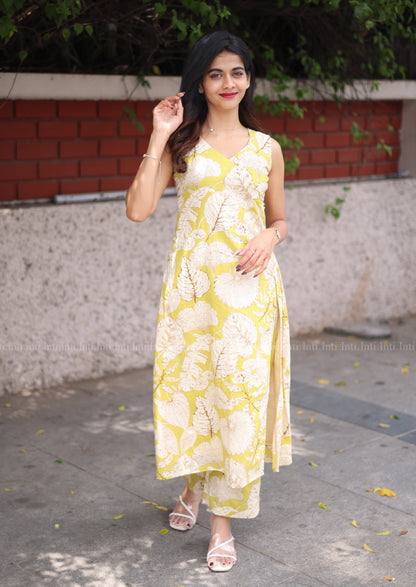 Leafline Set Top & Pant Set