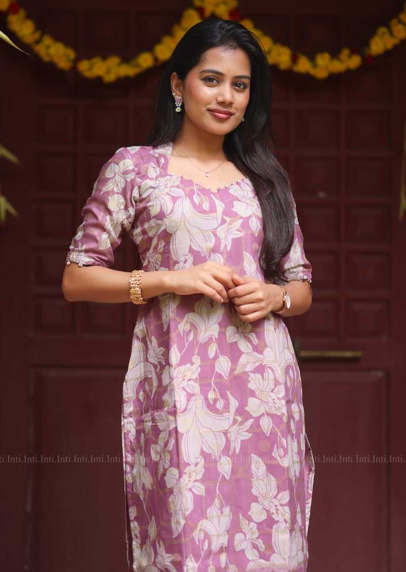 Loom of Lotus Kurti