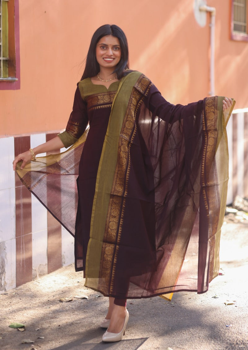 Mulberry Zari Top & Dupatta Set