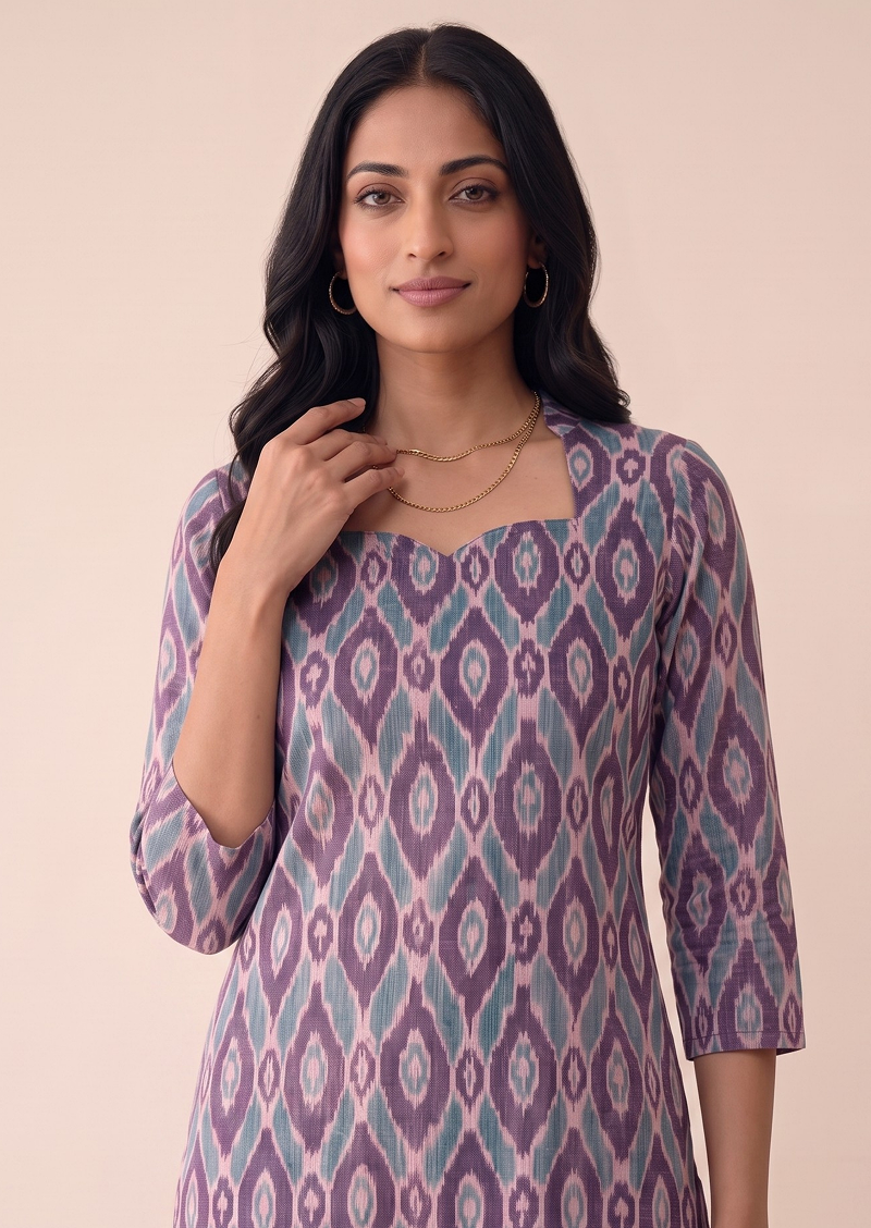 Nira Pattern Kurti