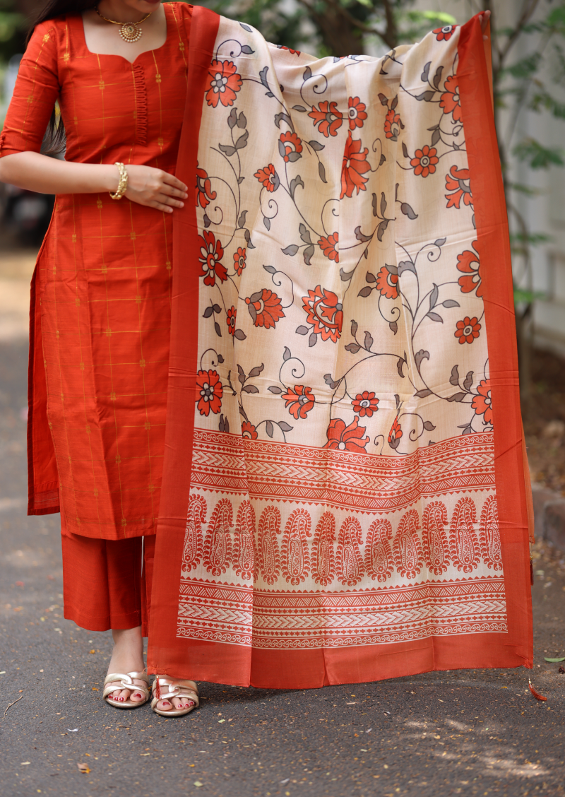 Noor Fuchsia Salwar Suit