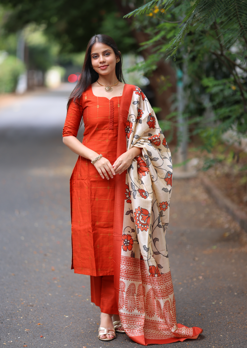 Noor Fuchsia Salwar Suit