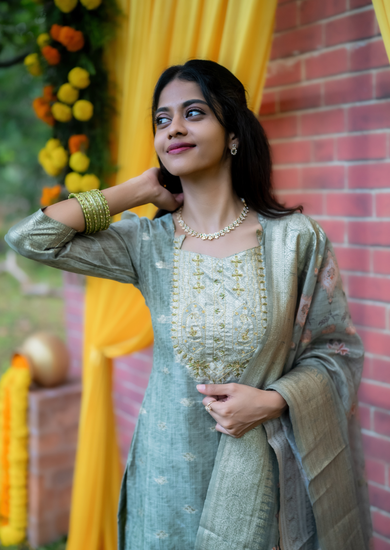 Olive Aura Top & Dupatta Set