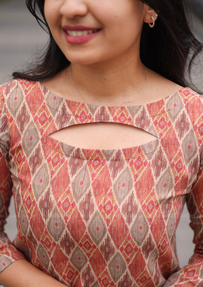 Peach Pop Short Top