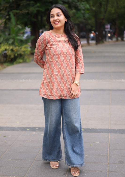 Peach Pop Short Top