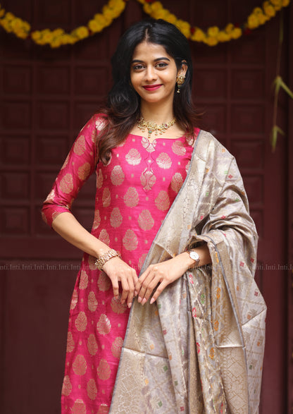 Peoney Enchant Salwar Suit