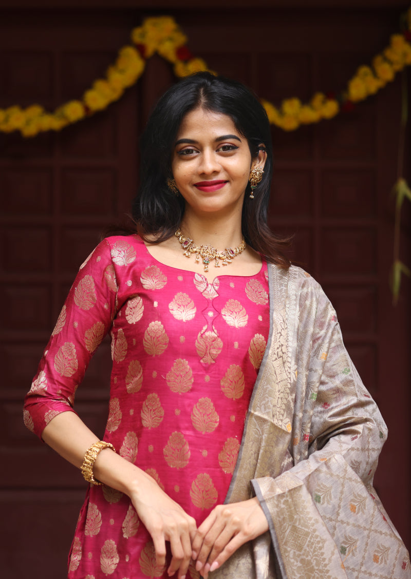 Peoney Enchant Salwar Suit