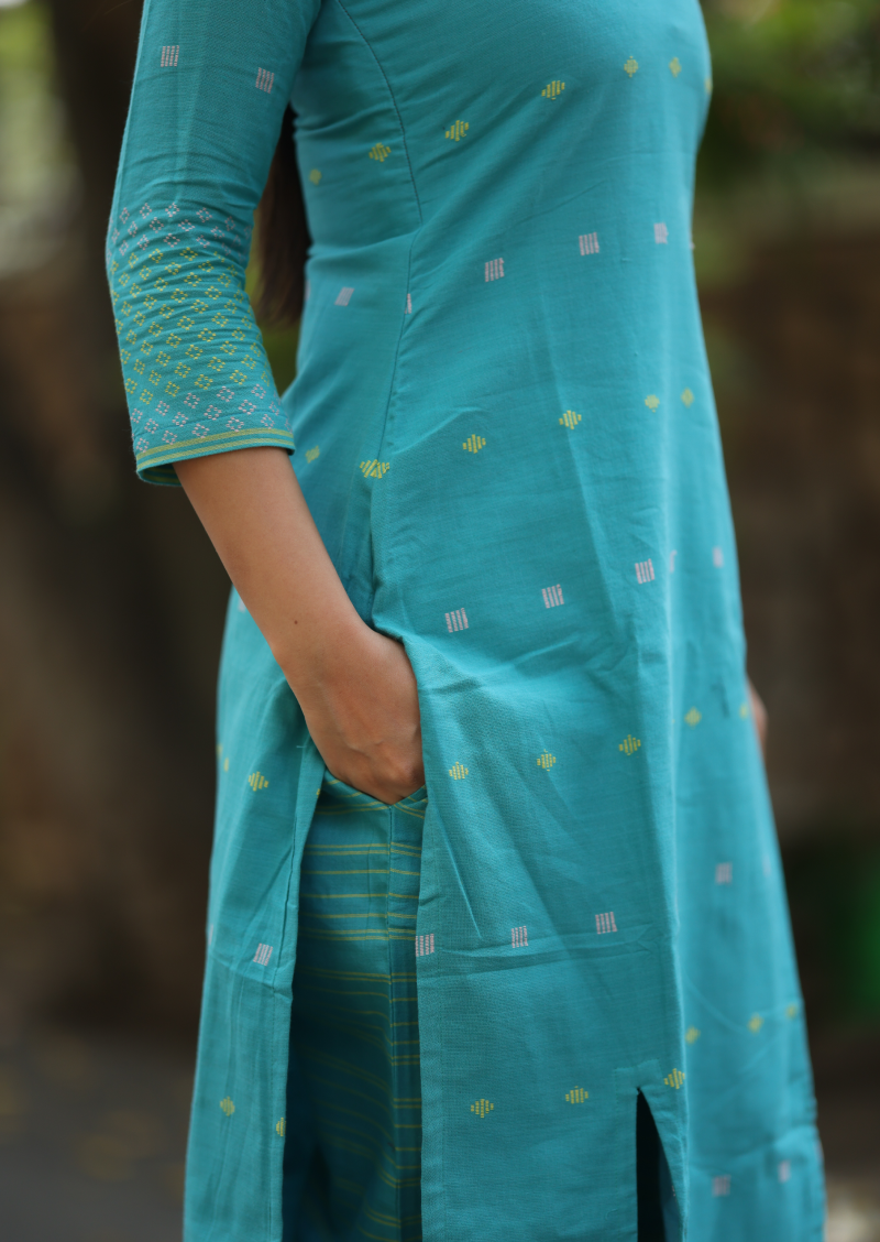 Quirky Crisp Top & Pant Set