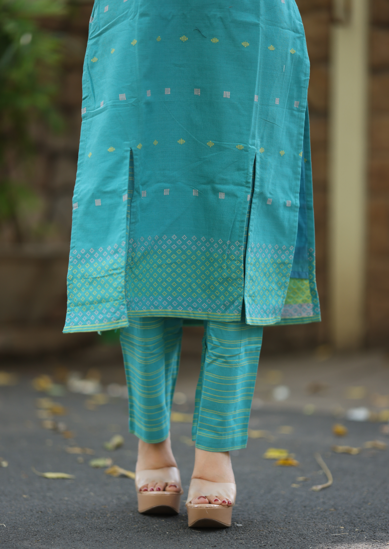 Quirky Crisp Top & Pant Set