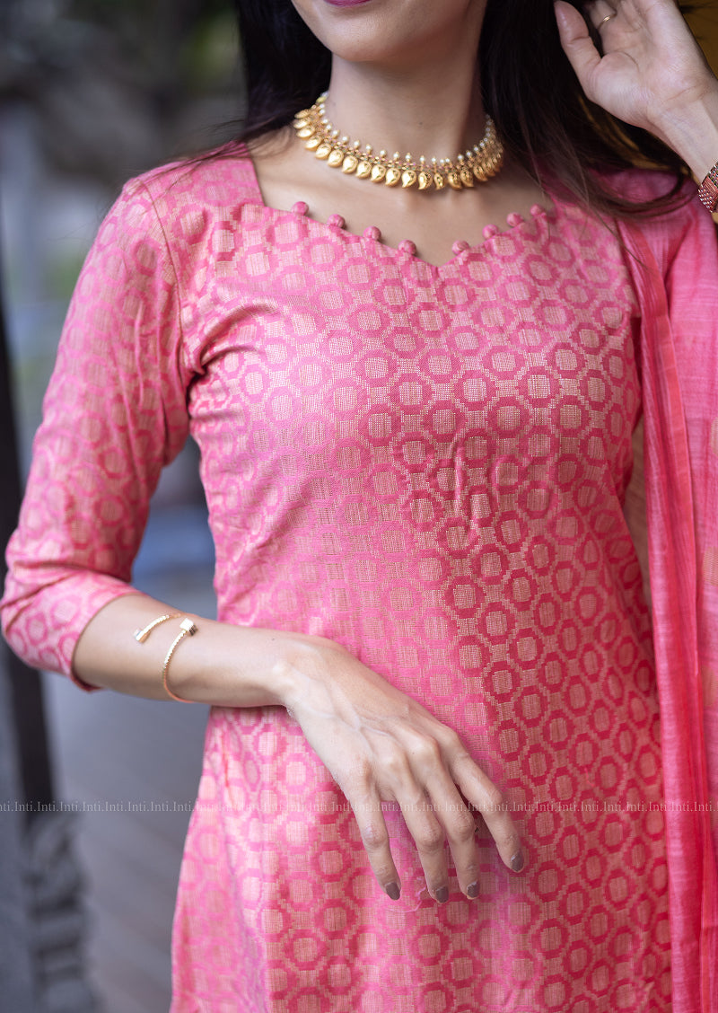 Rosavia Evoira Top & Dupatta Set
