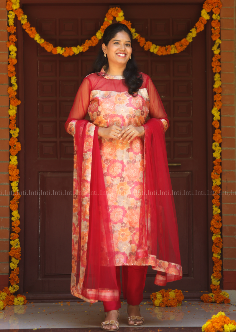 Rose Treasury Top & Dupatta Set
