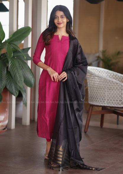 Rosy Heritage Top & Dupatta Set