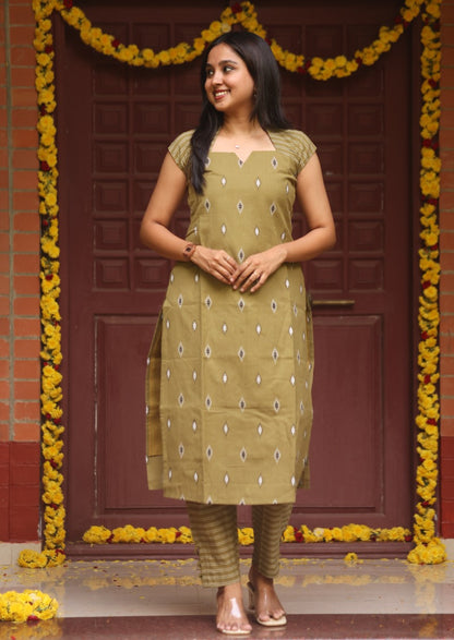 Rustmere Spell Top & Pant Set