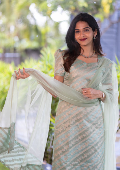 Seaglace Glow Salwar Suit