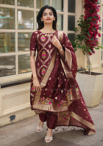 Sindoori Weave Salwar Suit