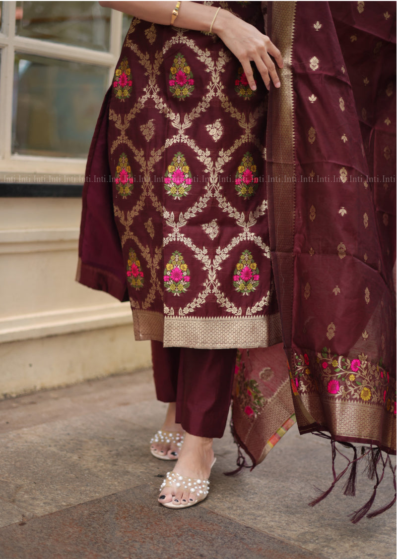 Sindoori Weave Salwar Suit
