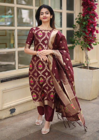 Sindoori Weave Salwar Suit