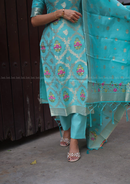Skyloom Touch Salwar Suit
